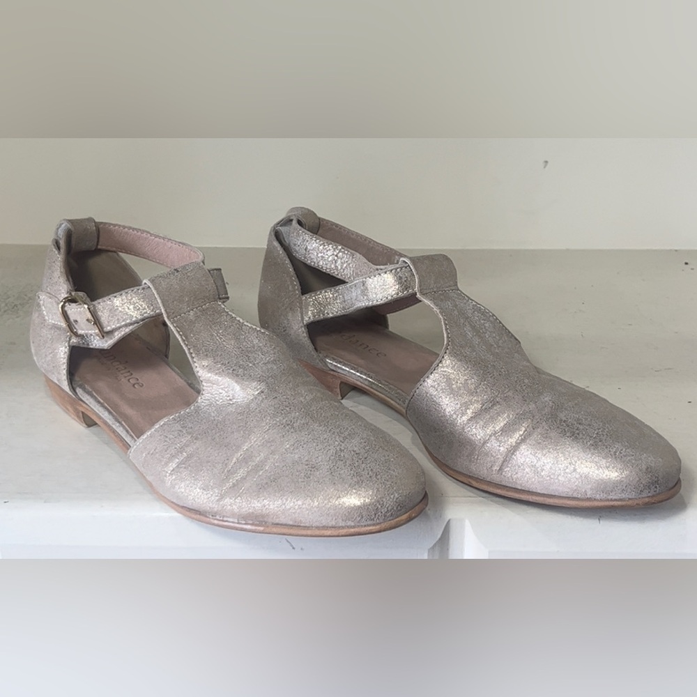 Sundance Women’s Shimmer Gold Leather Closed Toe Ankle Wrap Sandals Size EU 37